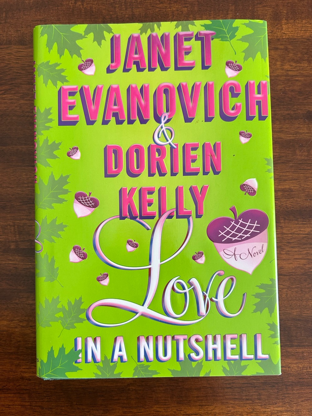 🌟 3/$30 First Edition Love in a Nutshell Janet Evanovich Dorien Kelly Hardcover